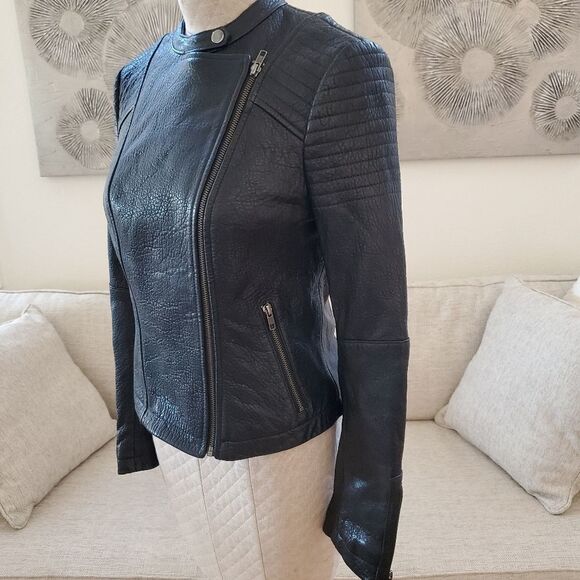 Cupcakes & Cashmere 100% Leather Shirley Moto Jacket size Small in Black - Picture 6 of 15